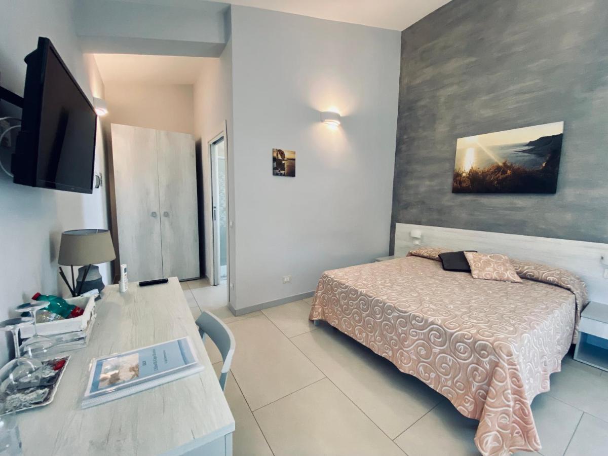 B&B L'Eden Di Capo Bianco 몬탈레그로 외부 사진