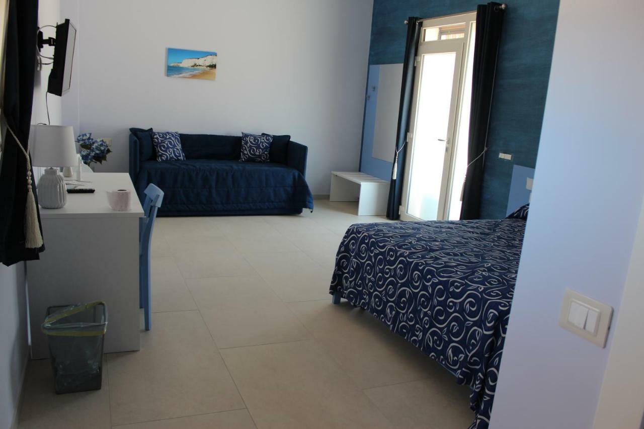 B&B L'Eden Di Capo Bianco 몬탈레그로 외부 사진